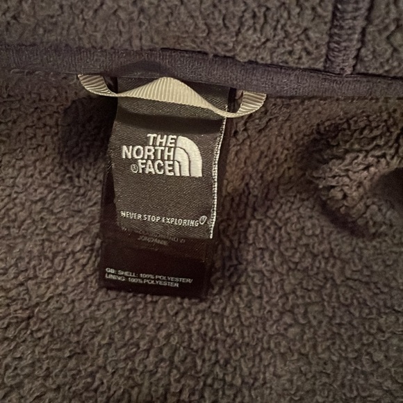 THE NORTH FACE WOMEN’S SWEATER FLEECE HOODED ZIP-UP JACKET SIZE MEDIUM PURPLE - Picture 9 of 16